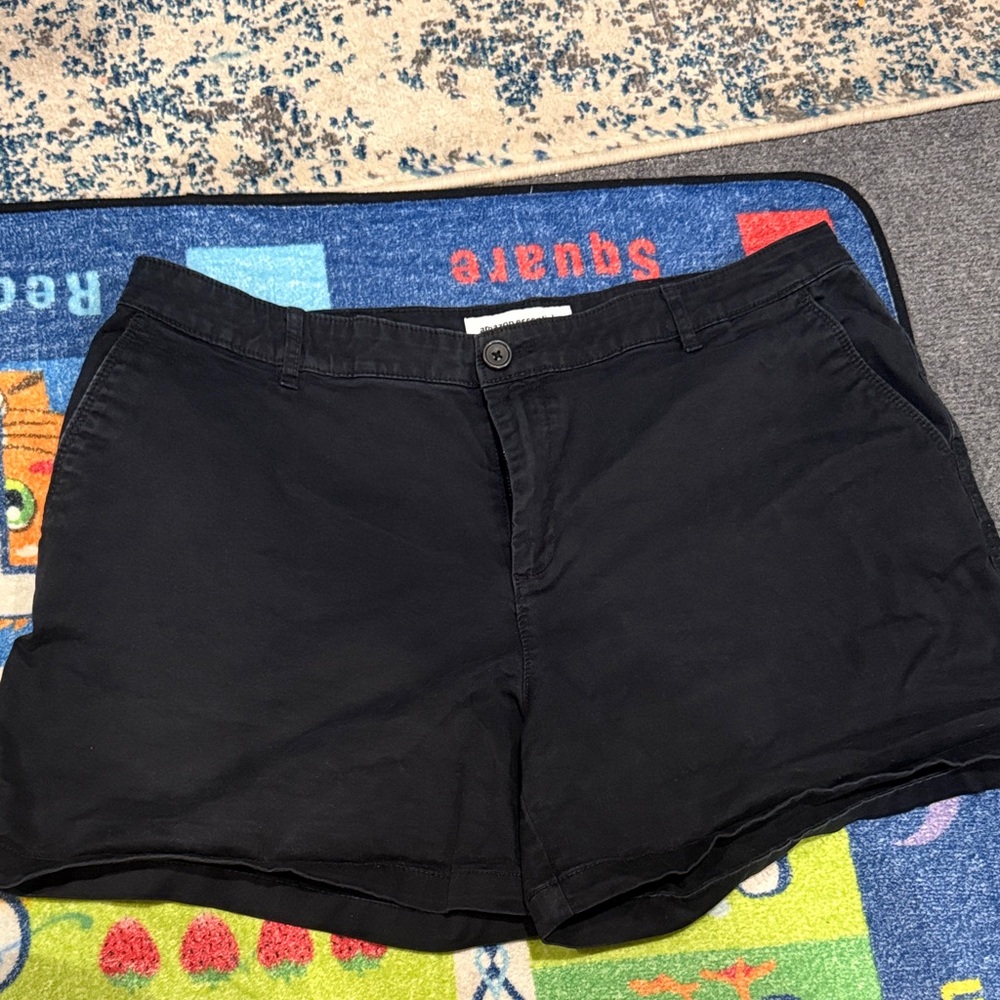 3 PAIRS OF Amazon Essentials Women's Dark Shorts